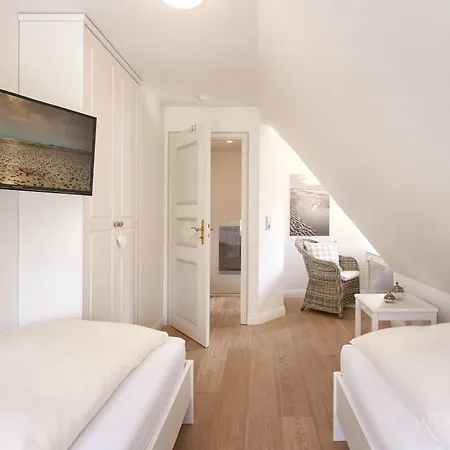 Feriehus Sanfte Brise 1- Links *